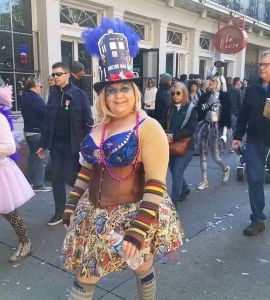 bosom buddies, mardi gras